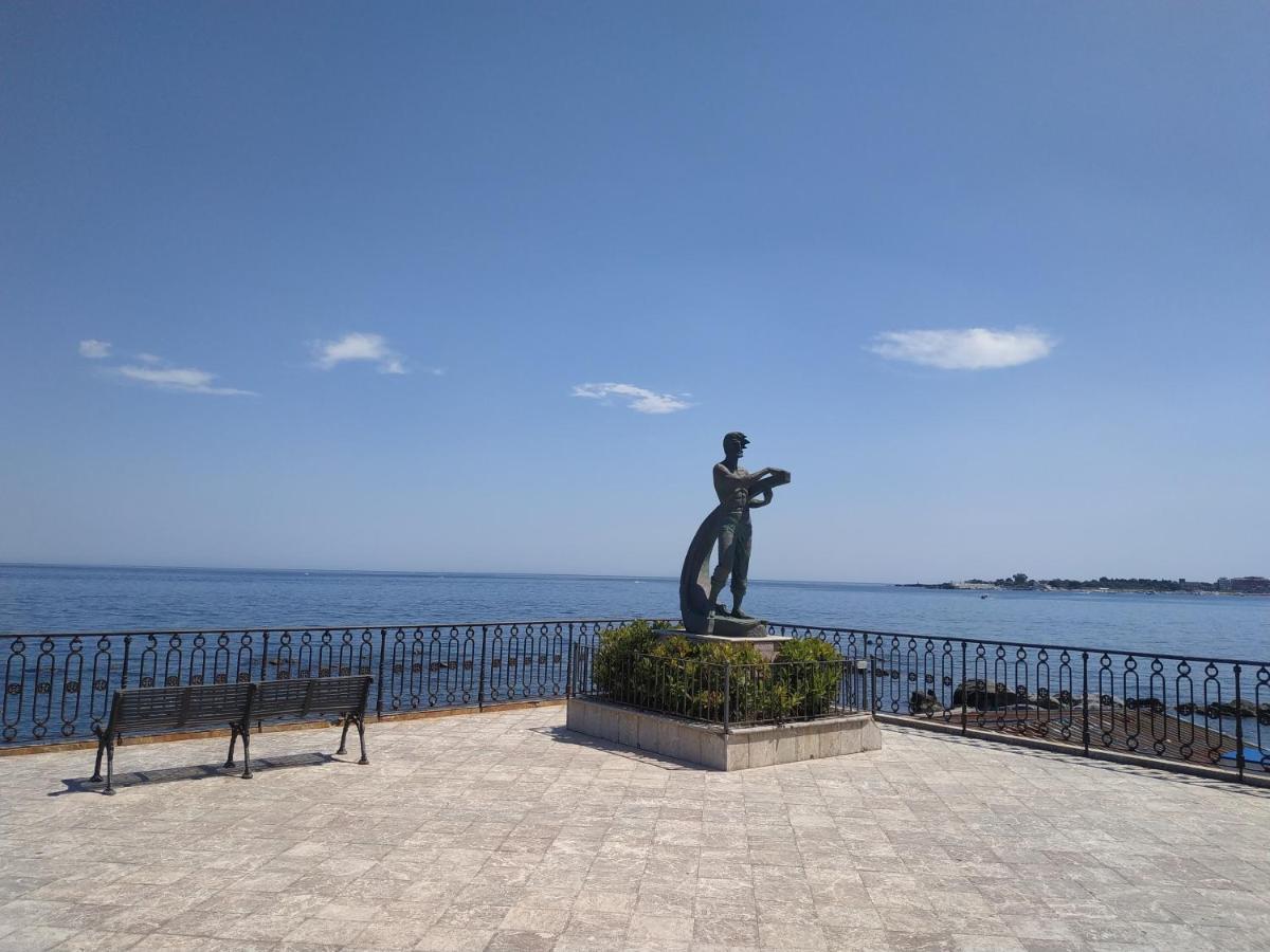 Apartamento Casa In Borgo Marinaro Giardini-Naxos Exterior foto